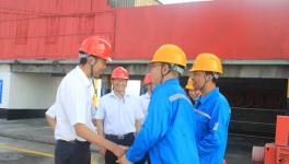 海螺水泥紀(jì)委書記陳永波赴寧波海螺慰問