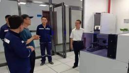 為使科研項(xiàng)目更接地氣，質(zhì)檢部門(mén)參觀堯柏水泥“萬(wàn)噸線”！