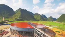 爭取變廢為寶！赤泥變水泥！