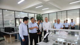 海螺集團(tuán)黨委書記、董事長(zhǎng)楊軍蒞臨東方測(cè)控調(diào)研